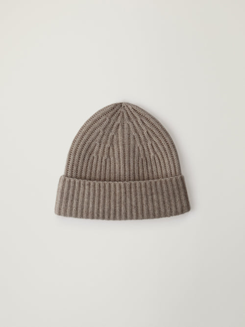 The Menton Hat